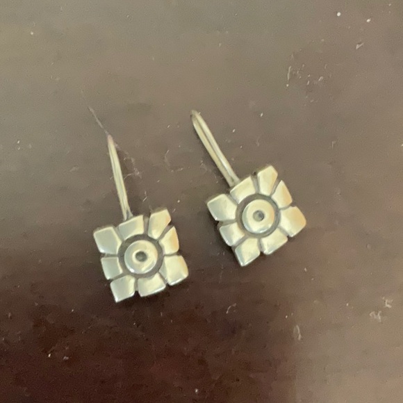 Rare! Lisa Jenks Sterling Silver Vintage Modernist Drop Sunflower Earrings. OS - Picture 5 of 5